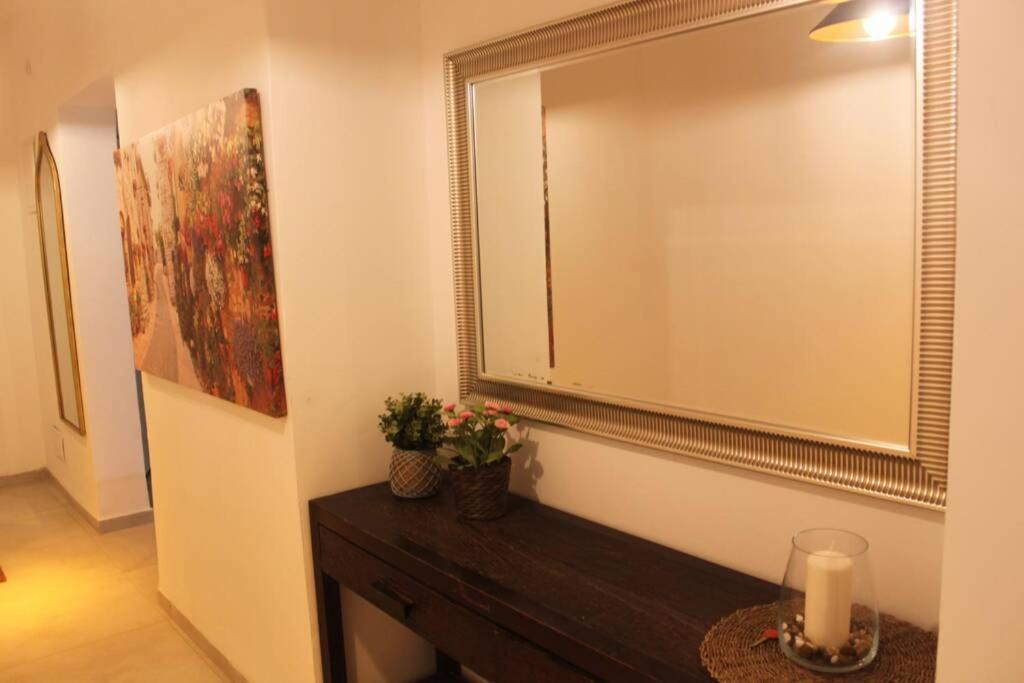 נוף הארבל עם חלון לכינרת Migdal Exterior foto